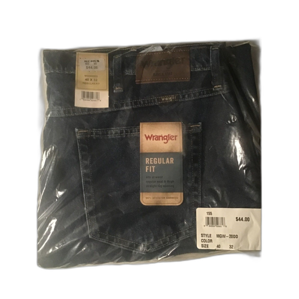 NWT Wrangler Regular Fit Men's Jeans Blue Denim 40 x 32 - Straight Leg MGW-20DD